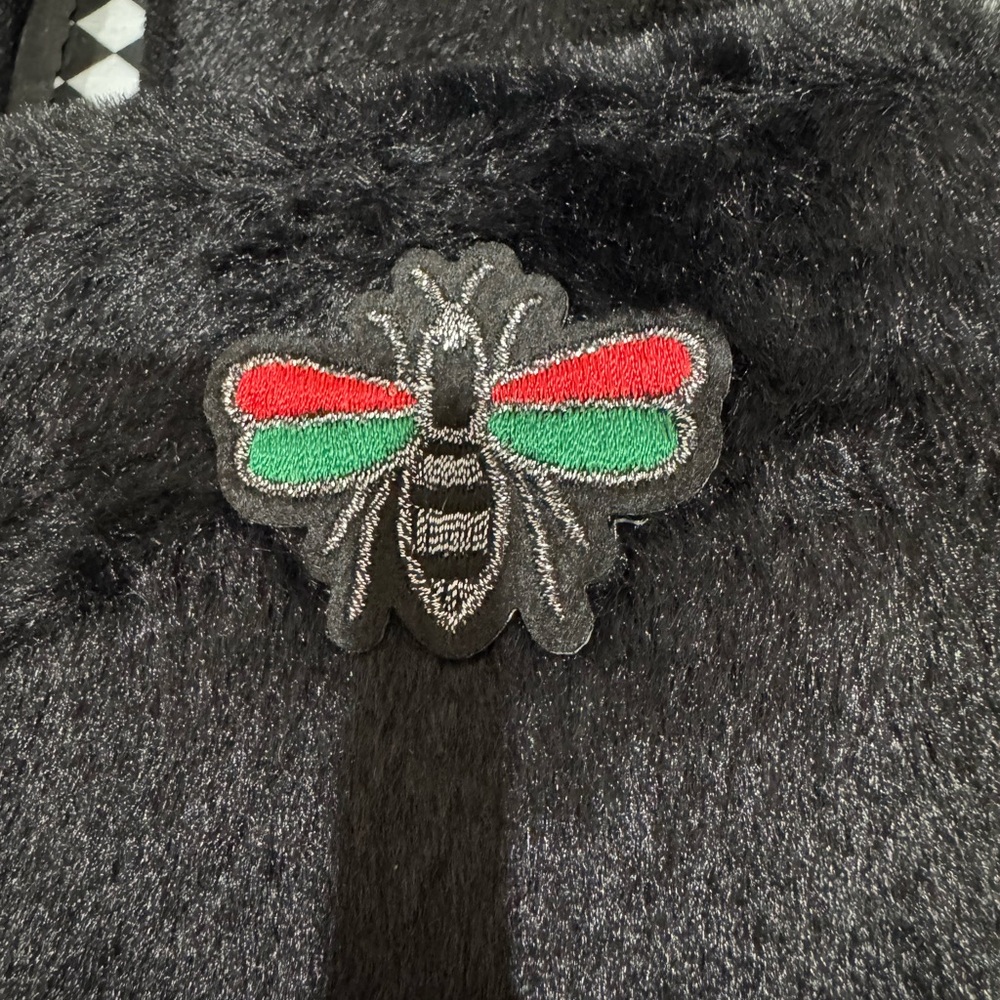 Bee Slippers - Picture 3 of 5